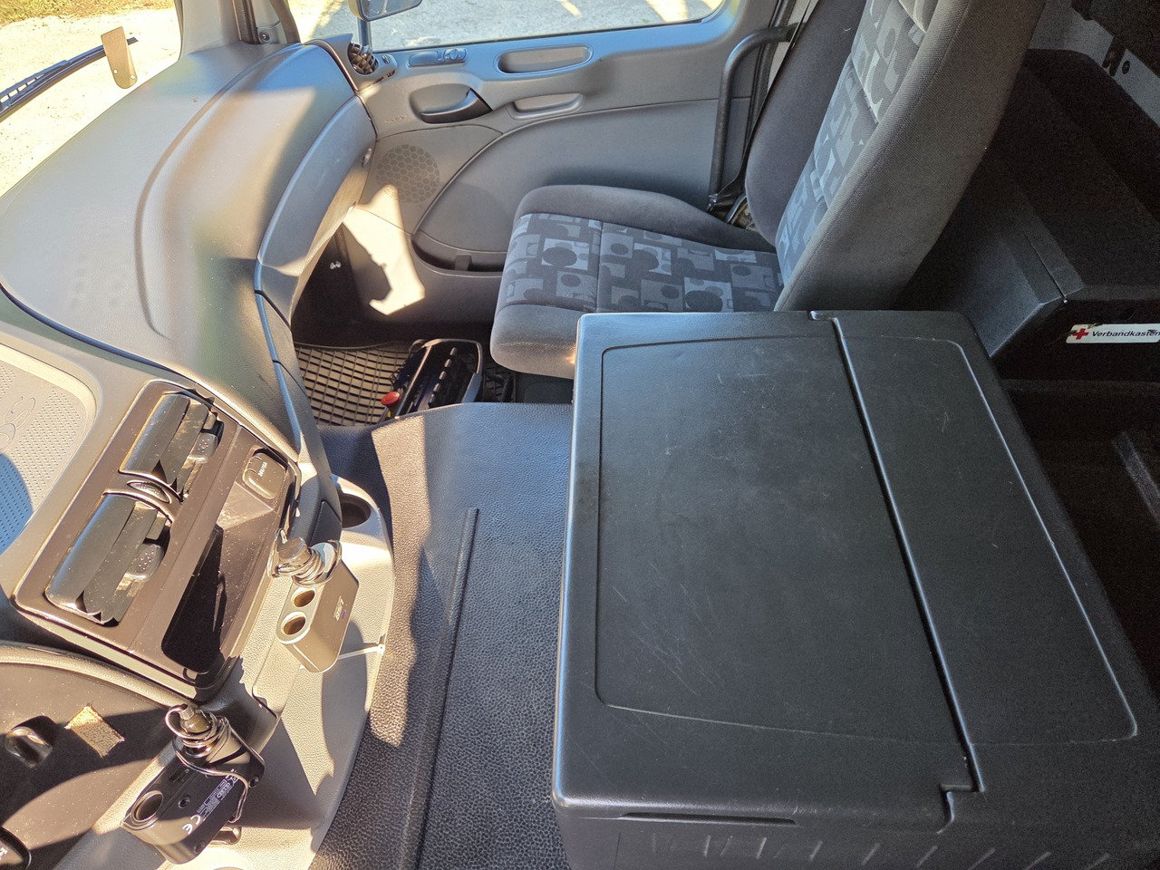 MERCEDES-BENZ - Chassis lastebil: bilde 4 MERCEDES-BENZ - Chassis lastebil: bilde 4