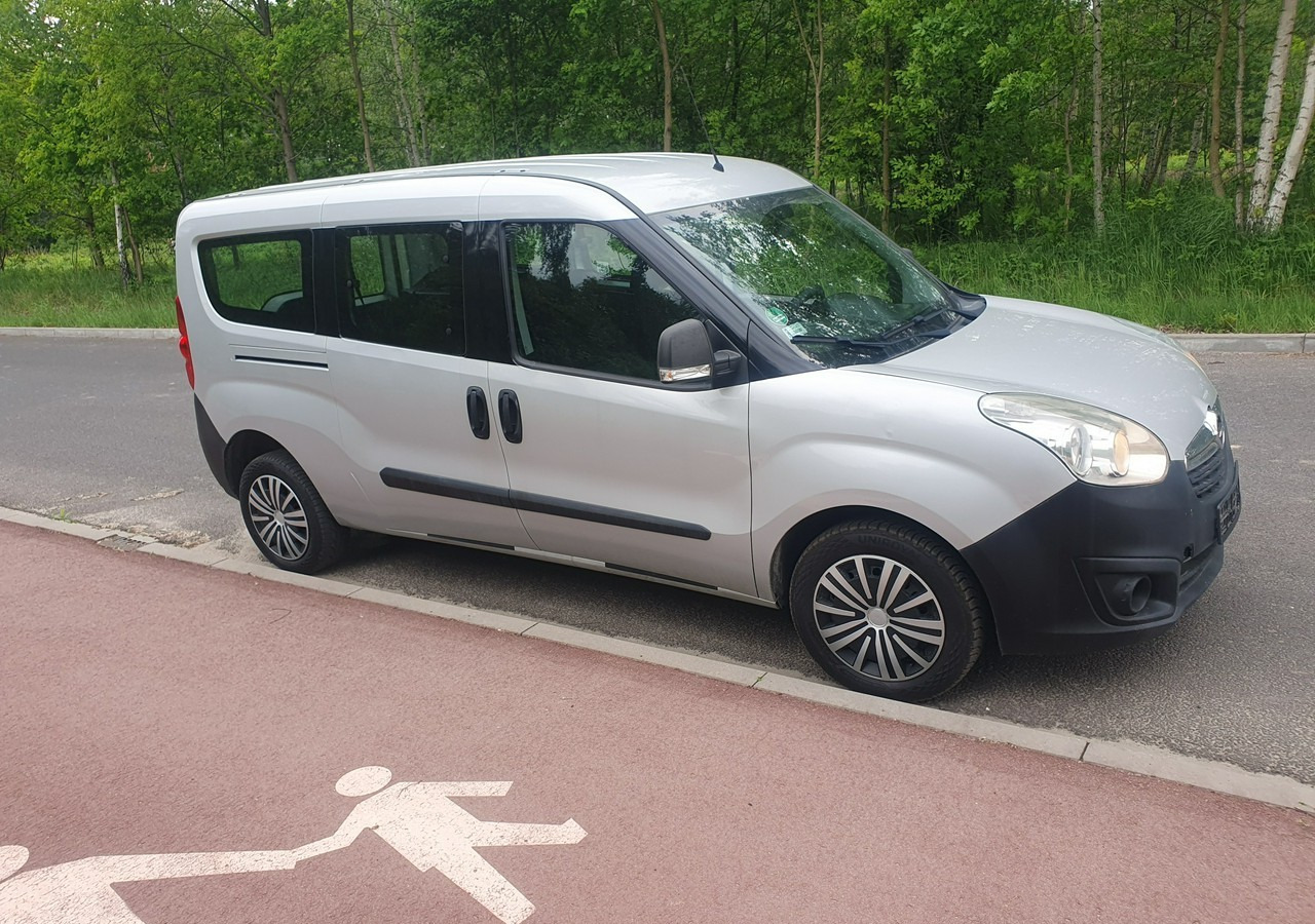 Fiat Doblo long*combo *doblo* krajówka *fv vat 23%* - Personenbil: bilde 4 Fiat Doblo long*combo *doblo* krajówka *fv vat 23%* - Personenbil: bilde 4