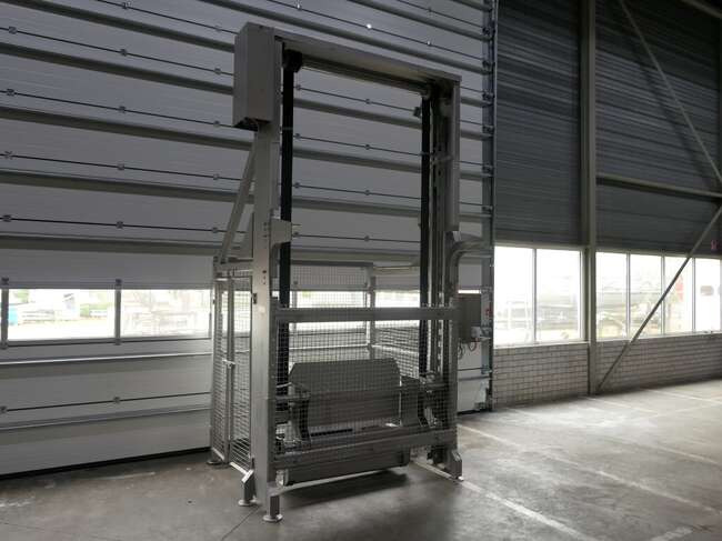 Lachnit lifter for palletboxes 322 L - Utstyr for næringsmiddelindustrien: bilde 4 Lachnit lifter for palletboxes 322 L - Utstyr for næringsmiddelindustrien: bilde 4