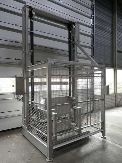 Lachnit lifter for palletboxes 322 L - Utstyr for næringsmiddelindustrien: bilde 2 Lachnit lifter for palletboxes 322 L - Utstyr for næringsmiddelindustrien: bilde 2