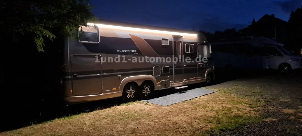 Bürstner Elegance I 910 G Solar/AHK/RFK/Alde/TwinSat/2xTV/Vollausstattung Elegance I 910 G Solar/AHK/RFK/Alde/TwinSat/2xTV/Vollausstattung - Helintegrert bobil: bilde 1 Bürstner Elegance I 910 G Solar/AHK/RFK/Alde/TwinSat/2xTV/Vollausstattung Elegance I 910 G Solar/AHK/RFK/Alde/TwinSat/2xTV/Vollausstattung - Helintegrert bobil: bilde 1