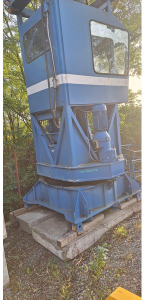 Liebherr 180EC-H 40m jib slewing part / good price - Tårnkran: bilde 1 Liebherr 180EC-H 40m jib slewing part / good price - Tårnkran: bilde 1