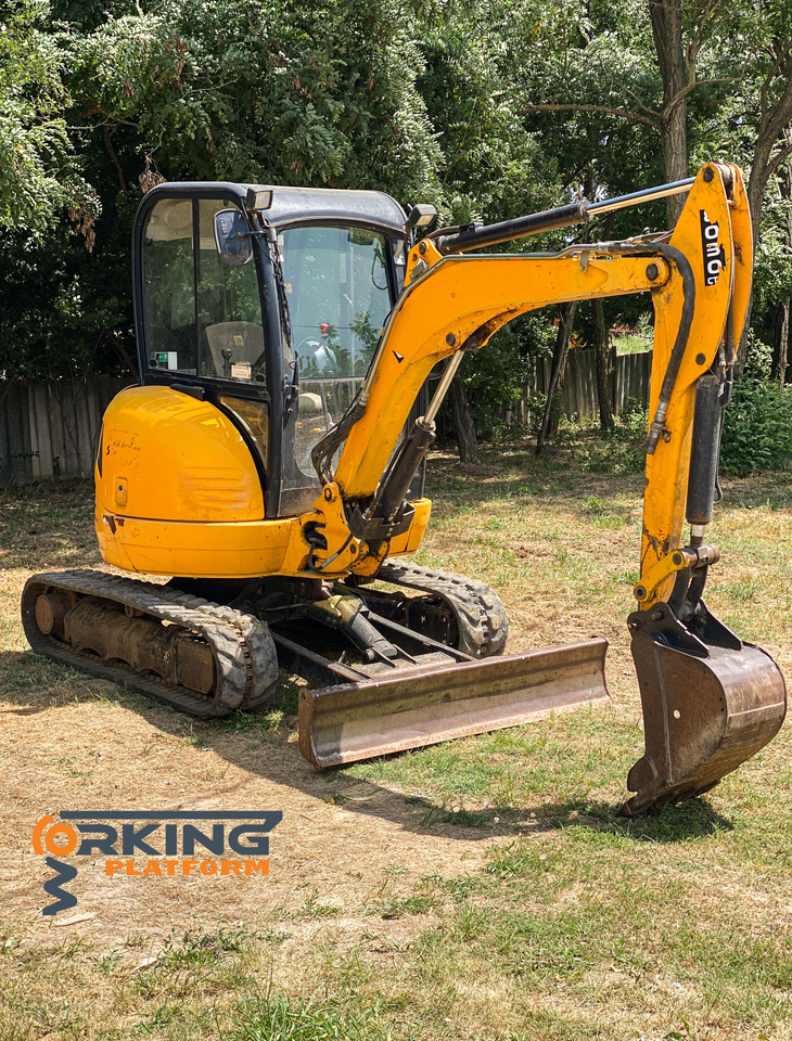 JCB 8030 ZTS - Minigraver: bilde 2 JCB 8030 ZTS - Minigraver: bilde 2