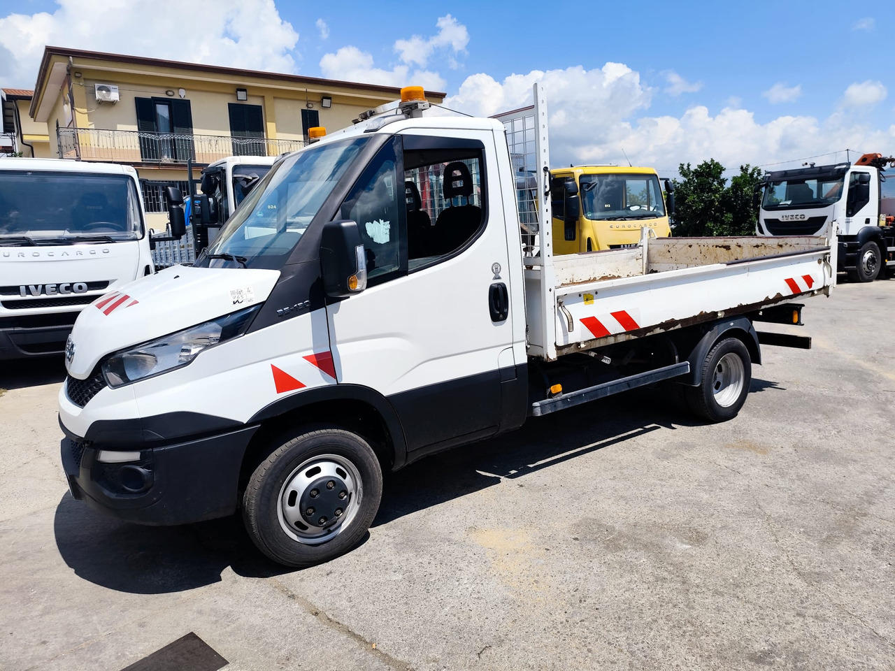 IVECO DAILY 35-130 - Varebil med tipp: bilde 3 IVECO DAILY 35-130 - Varebil med tipp: bilde 3