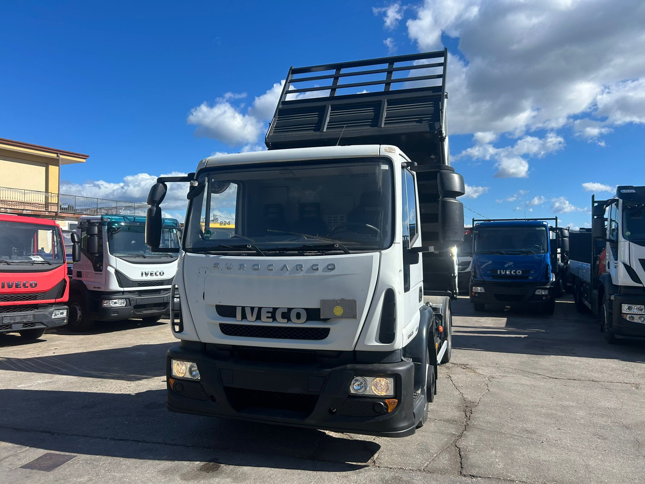 IVECO EUROCARGO 120E25 - Tippbil: bilde 5 IVECO EUROCARGO 120E25 - Tippbil: bilde 5