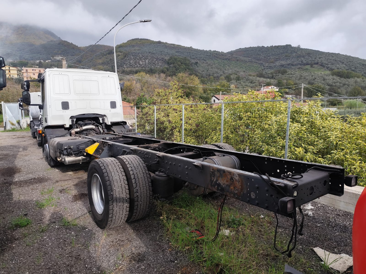 IVECO EUROCARGO 140-250 - Chassis lastebil: bilde 2 IVECO EUROCARGO 140-250 - Chassis lastebil: bilde 2