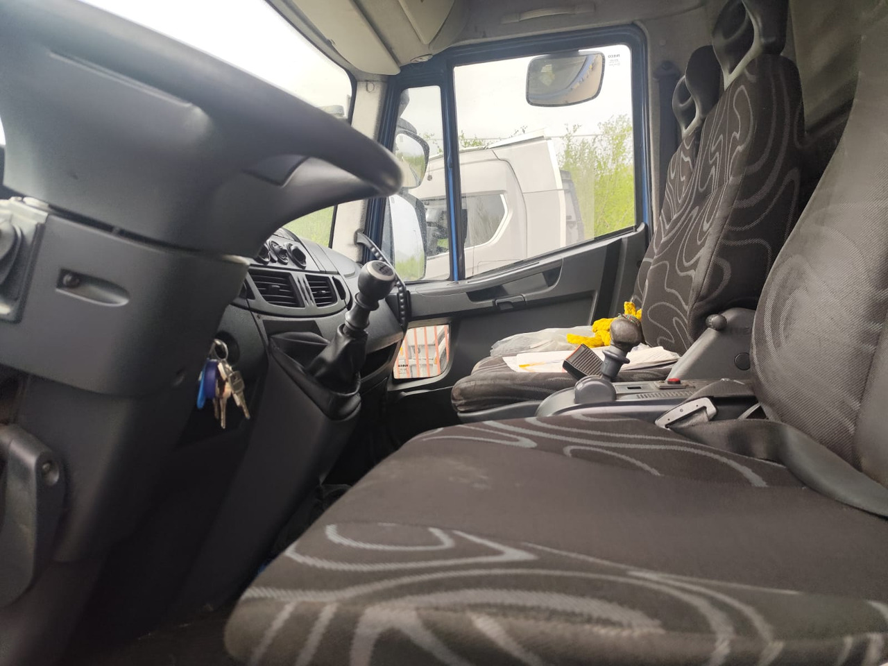 IVECO EUROCARGO 140E25 - Chassis lastebil: bilde 5 IVECO EUROCARGO 140E25 - Chassis lastebil: bilde 5