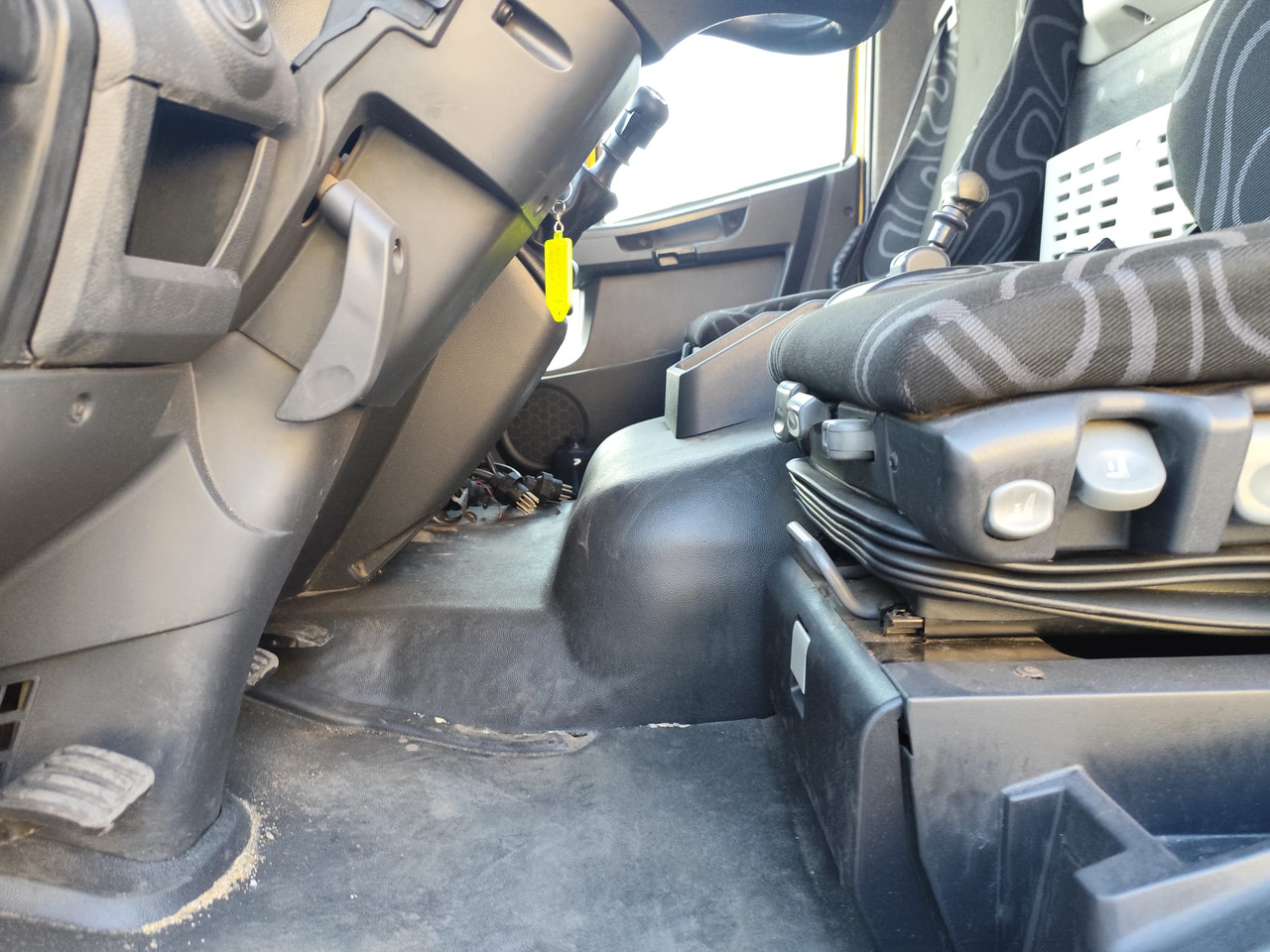 IVECO EUROCARGO 160E30 - Chassis lastebil: bilde 4 IVECO EUROCARGO 160E30 - Chassis lastebil: bilde 4