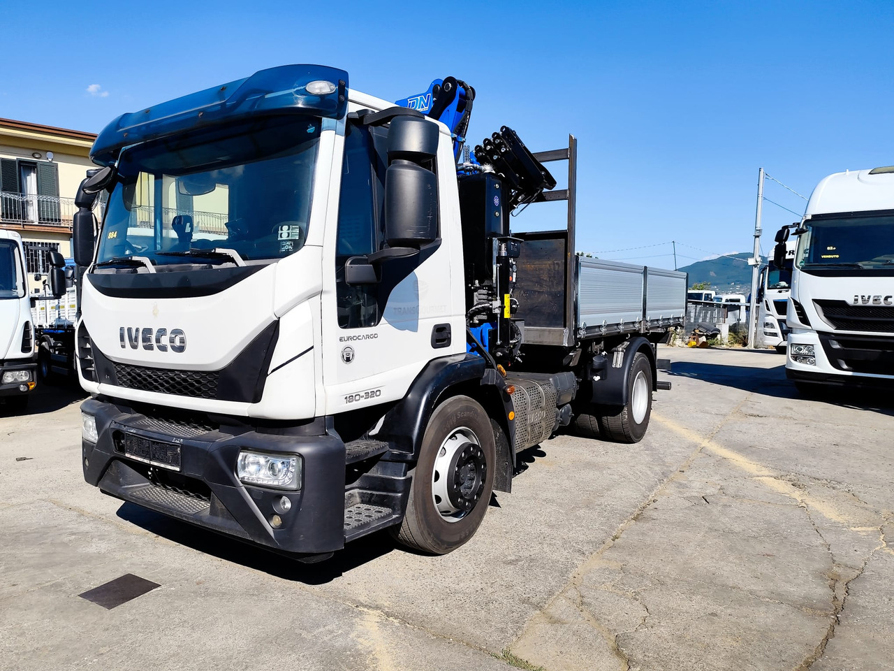 IVECO EUROCARGO 180-320 - Kranbil: bilde 1 IVECO EUROCARGO 180-320 - Kranbil: bilde 1