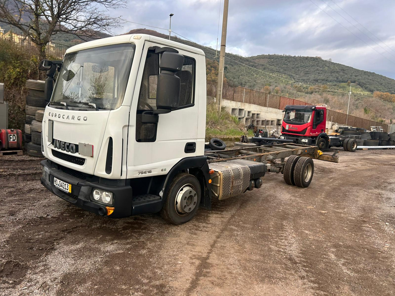 IVECO EUROCARGO 75E16 - Chassis lastebil: bilde 3 IVECO EUROCARGO 75E16 - Chassis lastebil: bilde 3