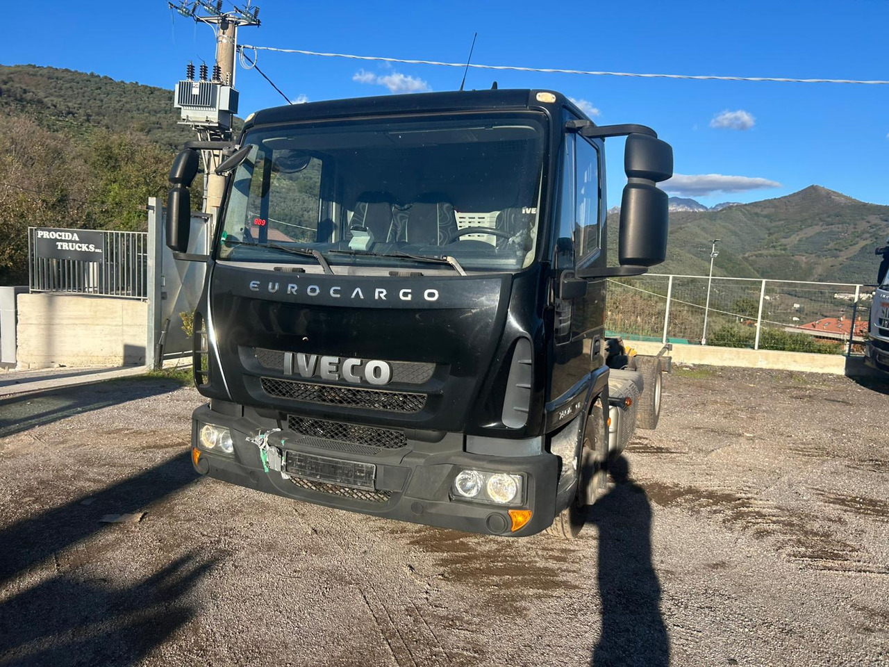 IVECO EUROCARGO 75E16 - Chassis lastebil: bilde 4 IVECO EUROCARGO 75E16 - Chassis lastebil: bilde 4