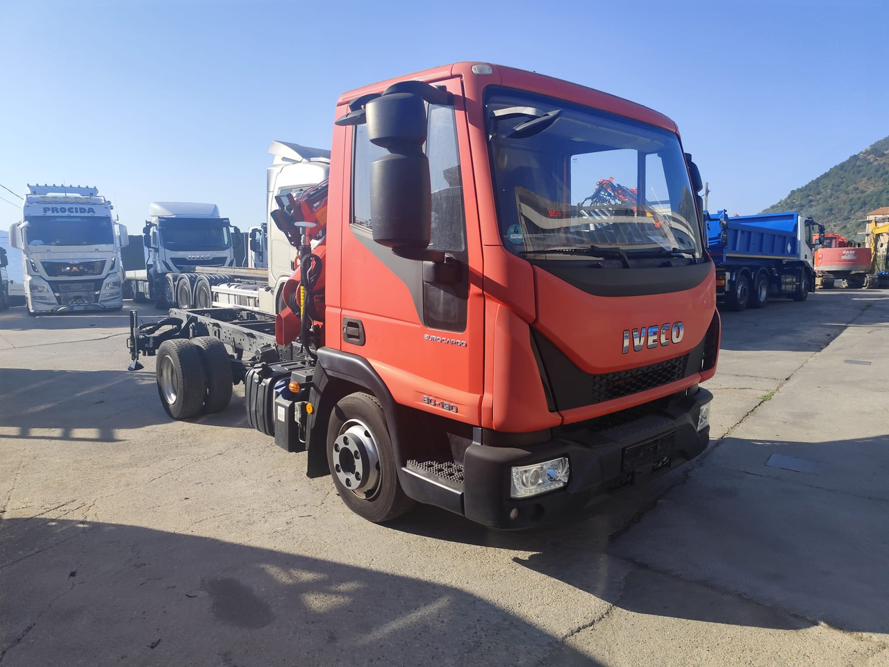 IVECO EUROCARGO 80-190 - Kranbil: bilde 1 IVECO EUROCARGO 80-190 - Kranbil: bilde 1