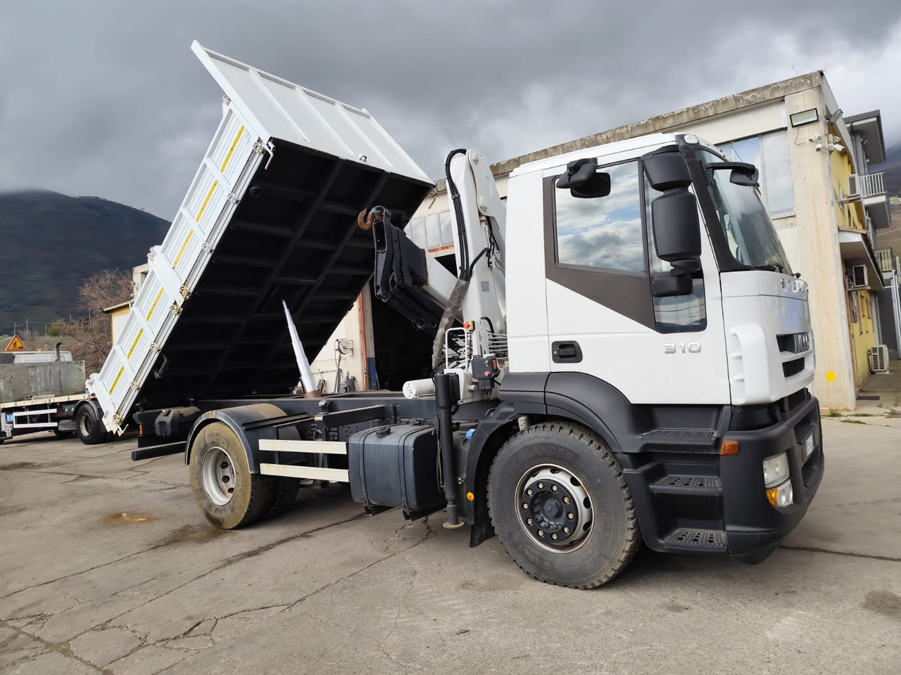 Kranbil, Tippbil IVECO STRALIS AD 190S31P: bilde 7