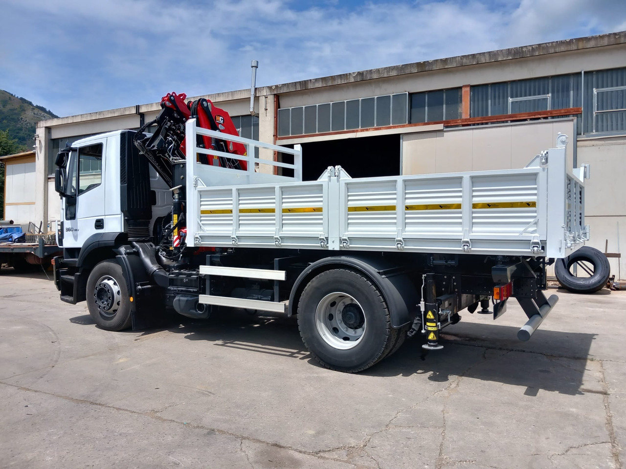 Kranbil, Tippbil IVECO STRALIS AD 190S36: bilde 30 Kranbil, Tippbil IVECO STRALIS AD 190S36: bilde 30