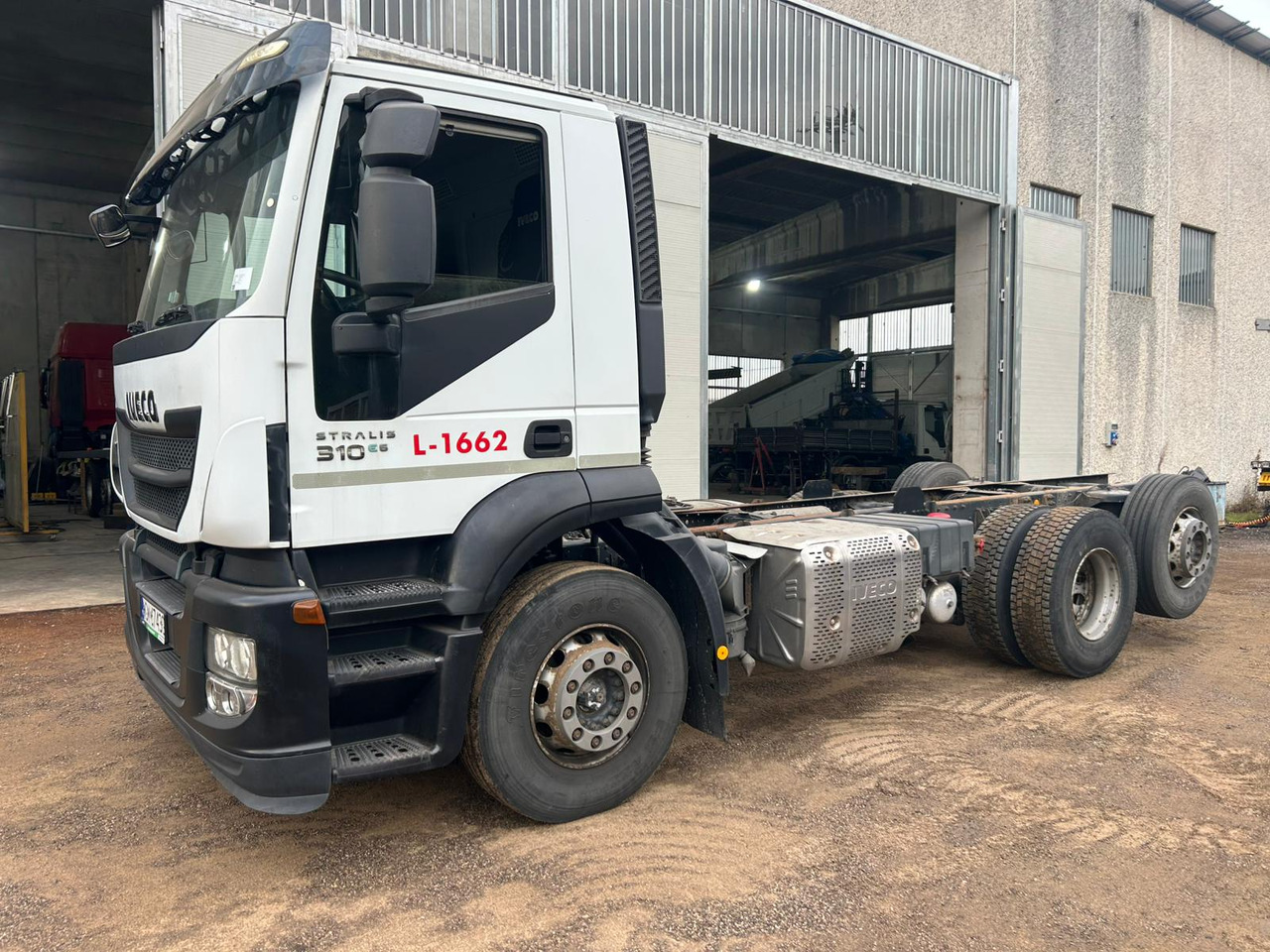 IVECO STRALIS AD 260S31 - Chassis lastebil: bilde 1 IVECO STRALIS AD 260S31 - Chassis lastebil: bilde 1