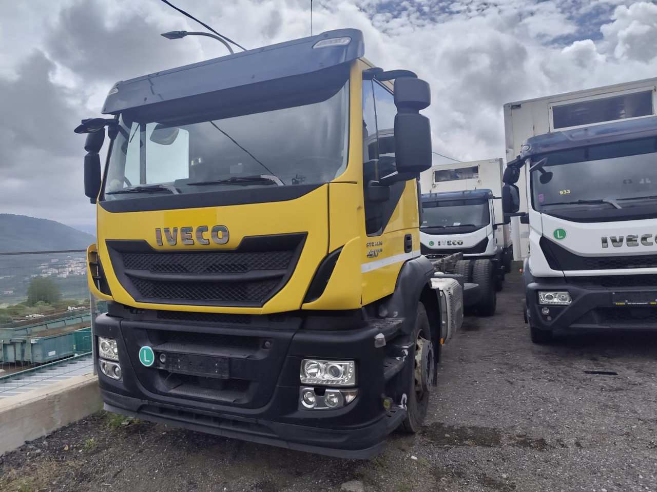 IVECO STRALIS HI-STREET AD190S42 - Chassis lastebil: bilde 1 IVECO STRALIS HI-STREET AD190S42 - Chassis lastebil: bilde 1