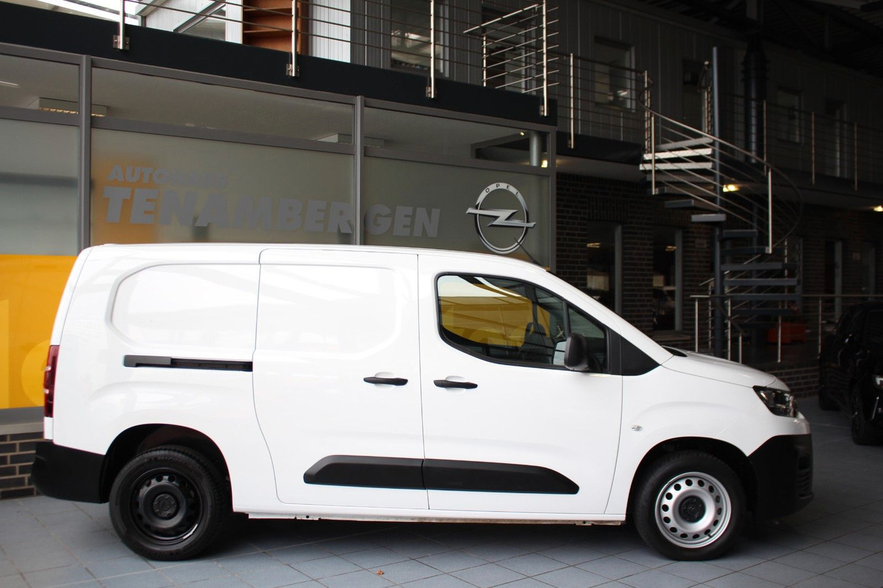 Citroën Berlingo Kasten Club XL/L2 EHZ 3-Sitzer AHK - Små varebil: bilde 3 Citroën Berlingo Kasten Club XL/L2 EHZ 3-Sitzer AHK - Små varebil: bilde 3