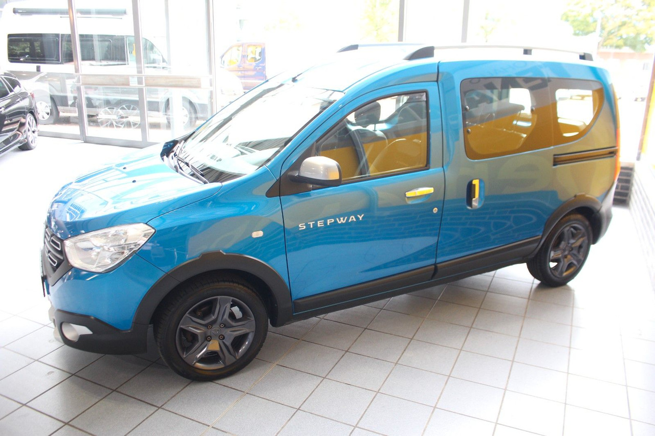 Dacia Dokker Stepway Celebration Navi Bluetooth AHK - Persontransport: bilde 5 Dacia Dokker Stepway Celebration Navi Bluetooth AHK - Persontransport: bilde 5