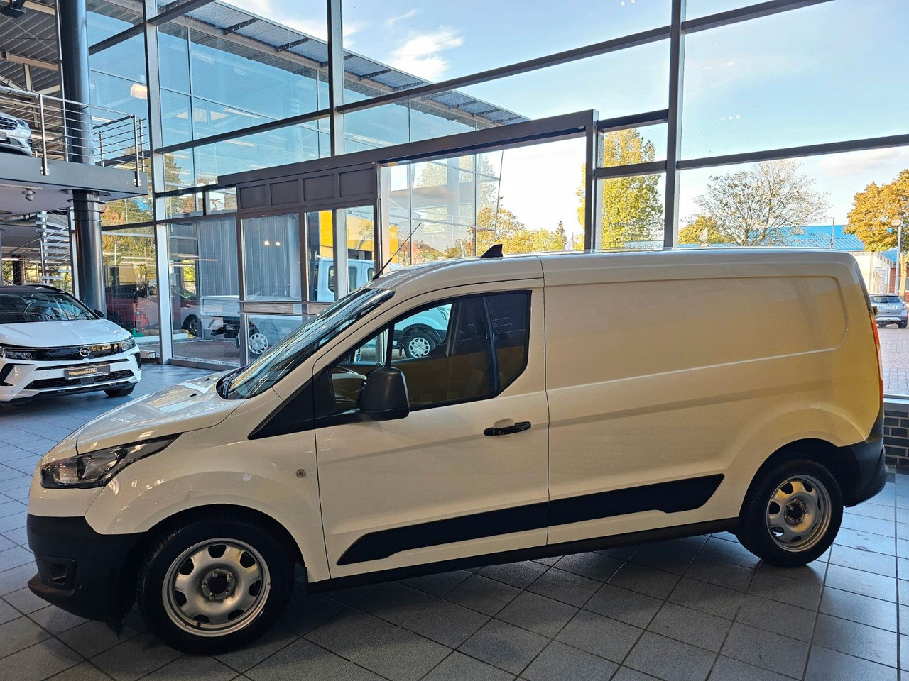 Ford Transit Connect Kasten lang - Personenbil: bilde 4 Ford Transit Connect Kasten lang - Personenbil: bilde 4