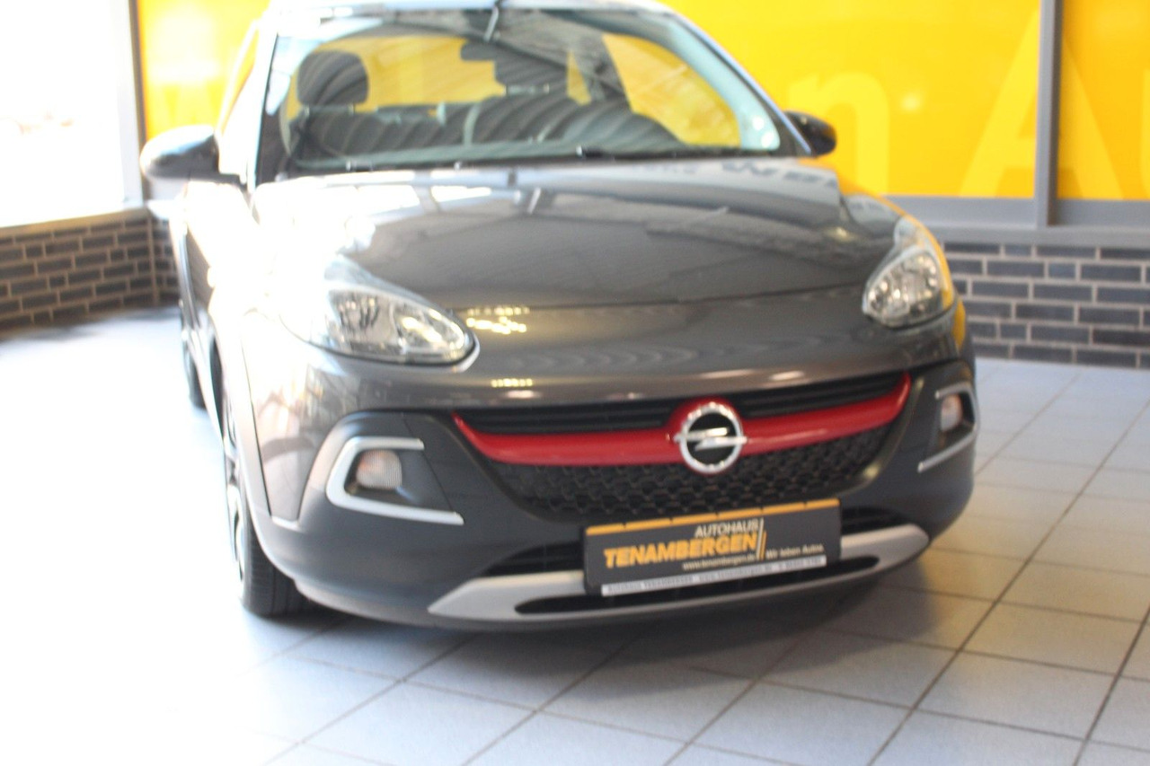 Opel Adam Rocks S Unlimited IntelliLink PDC 18" - Sedan: bilde 2 Opel Adam Rocks S Unlimited IntelliLink PDC 18" - Sedan: bilde 2