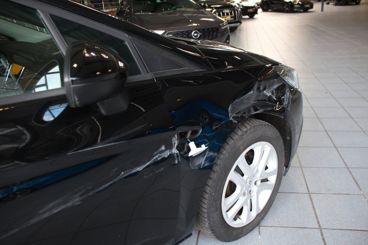 Opel Astra K Sports Tourer Edition AHK Navi - Stasjonsvogn: bilde 4 Opel Astra K Sports Tourer Edition AHK Navi - Stasjonsvogn: bilde 4