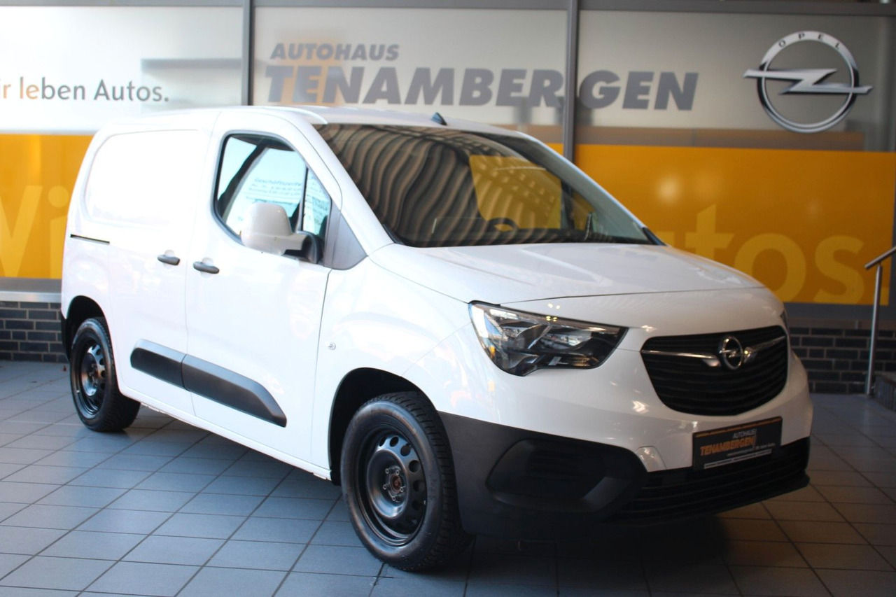 Opel Combo E Cargo Edition Klima PDC Bluetooth AHK - Små varebil: bilde 1 Opel Combo E Cargo Edition Klima PDC Bluetooth AHK - Små varebil: bilde 1