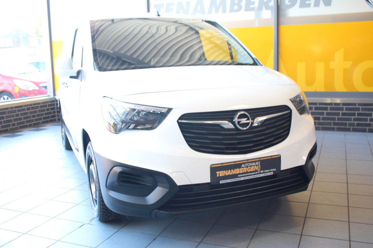 Opel Combo E Cargo Edition Klima PDC Bluetooth AHK - Små varebil: bilde 2 Opel Combo E Cargo Edition Klima PDC Bluetooth AHK - Små varebil: bilde 2