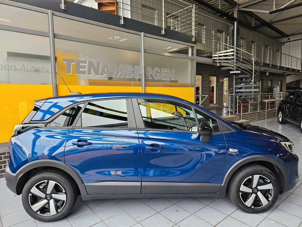 Opel Crossland Navi SHZ LHzg PDC Kamera - Persontransport: bilde 2 Opel Crossland Navi SHZ LHzg PDC Kamera - Persontransport: bilde 2