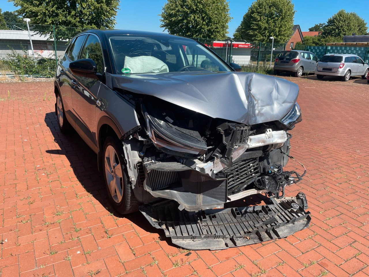 Opel Grandland X INNOVATION LED Kamera Navi - SUV: bilde 1 Opel Grandland X INNOVATION LED Kamera Navi - SUV: bilde 1