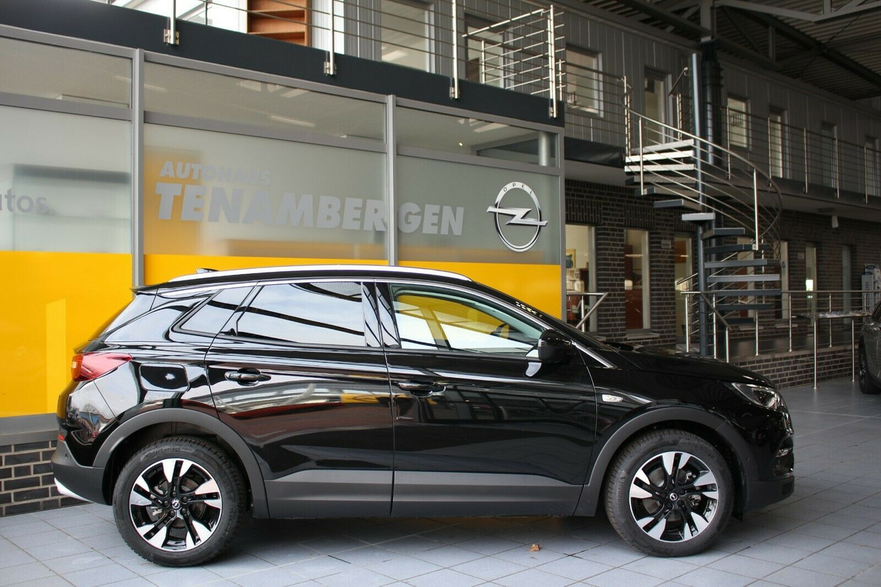 Opel Grandland X Ultimate Leder 360°Kamera DAB - SUV: bilde 3 Opel Grandland X Ultimate Leder 360°Kamera DAB - SUV: bilde 3