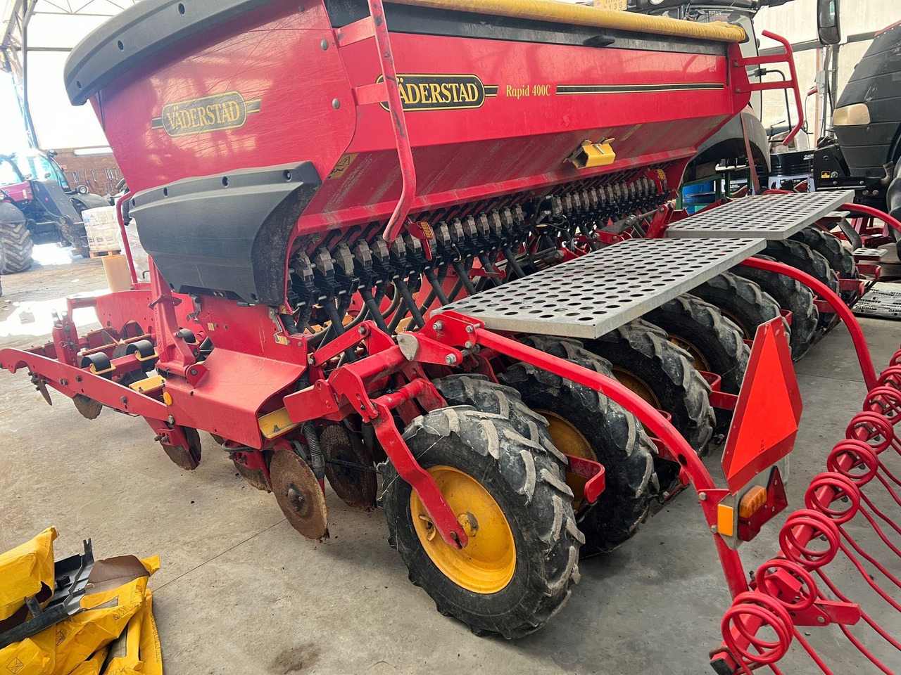 Vaderstad Rapid RD 400C - Såmaskin: bilde 1 Vaderstad Rapid RD 400C - Såmaskin: bilde 1