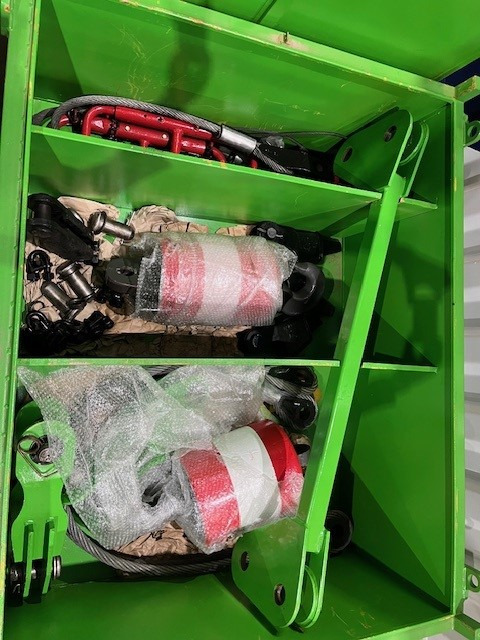 SENNEBOGEN 2200 - Beltegående kran: bilde 2 SENNEBOGEN 2200 - Beltegående kran: bilde 2