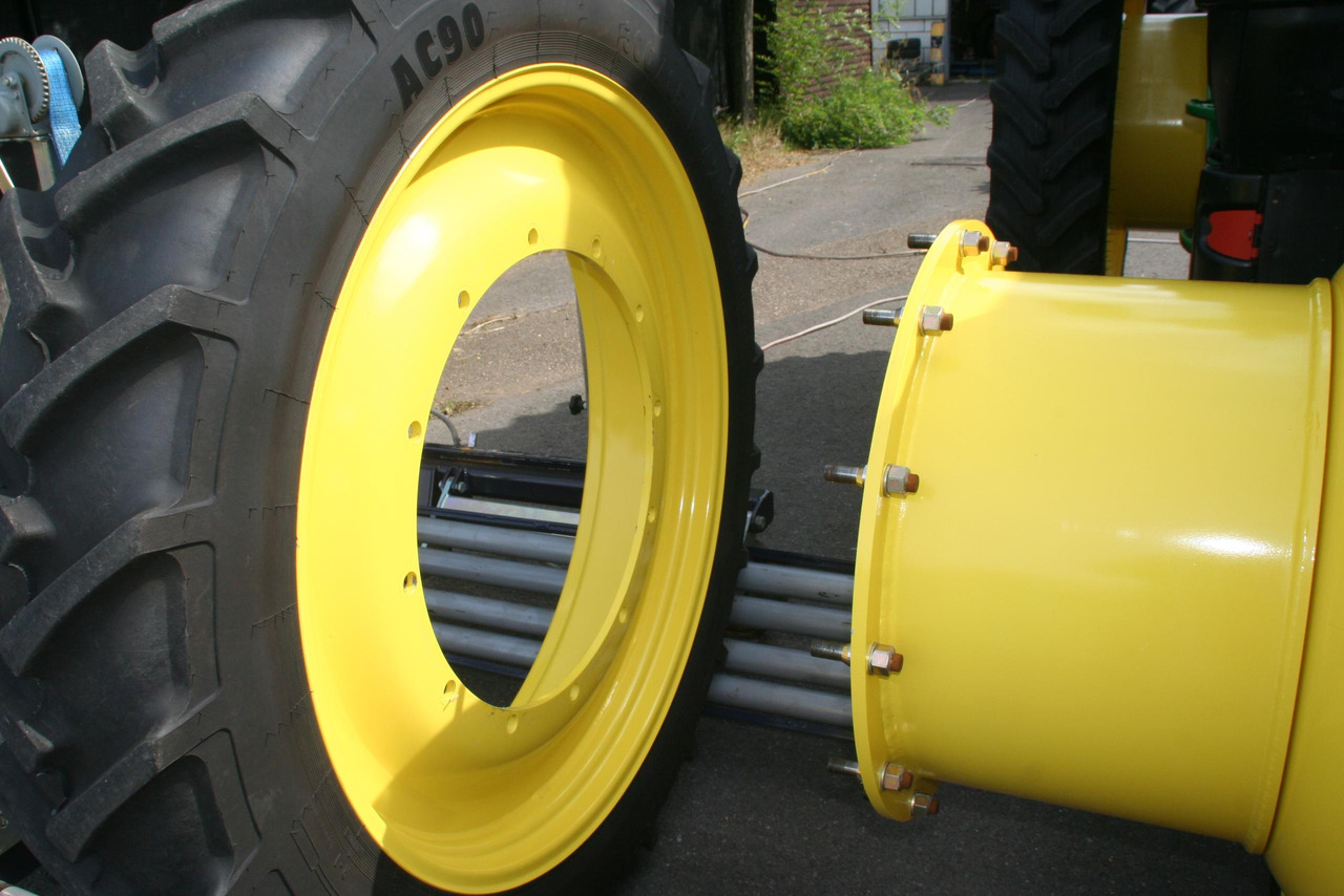 Vari-Quick track-adjustable agricultural rims - Felg for Landbruksteknikk: bilde 5 Vari-Quick track-adjustable agricultural rims - Felg for Landbruksteknikk: bilde 5