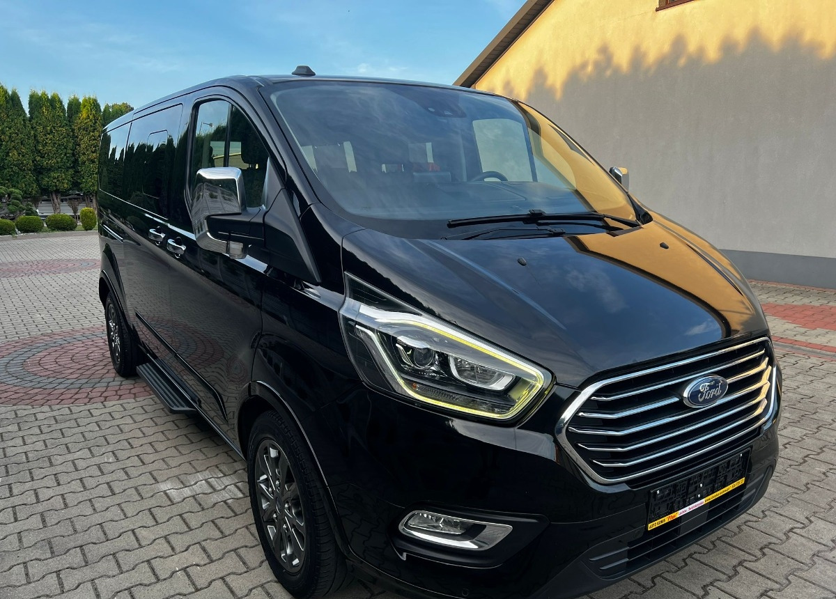 Ford Tourneo Custom Turneo Tytanium X specjalistyczny dla Inwalidów - Minibuss, Persontransport: bilde 2 Ford Tourneo Custom Turneo Tytanium X specjalistyczny dla Inwalidów - Minibuss, Persontransport: bilde 2