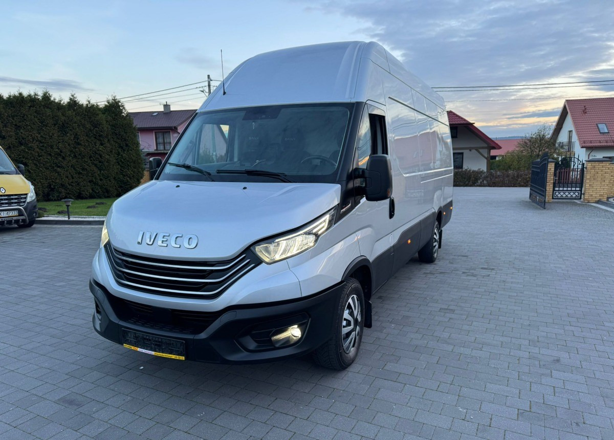 Iveco Maxi 3.0 Himatic 210ps. Salon Polska Hi-matic 210ps Ful Wypas - Kassebil: bilde 4 Iveco Maxi 3.0 Himatic 210ps. Salon Polska Hi-matic 210ps Ful Wypas - Kassebil: bilde 4
