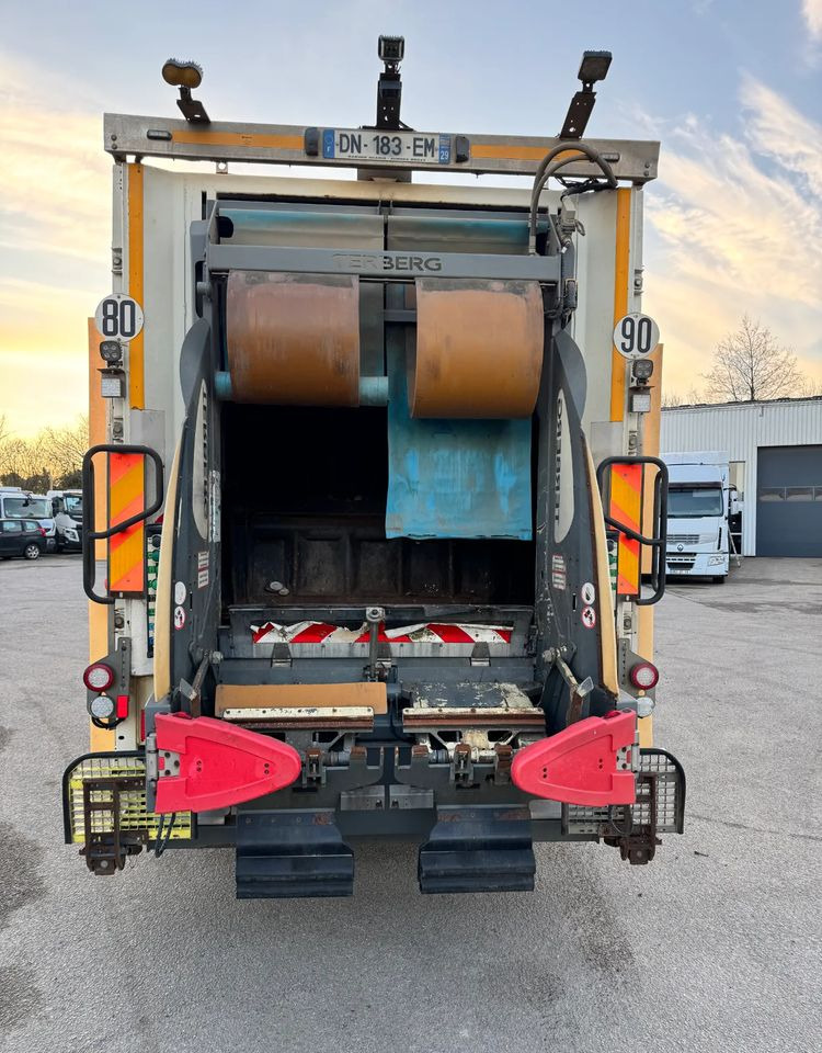 Scania P360 - Søppelbil: bilde 4 Scania P360 - Søppelbil: bilde 4