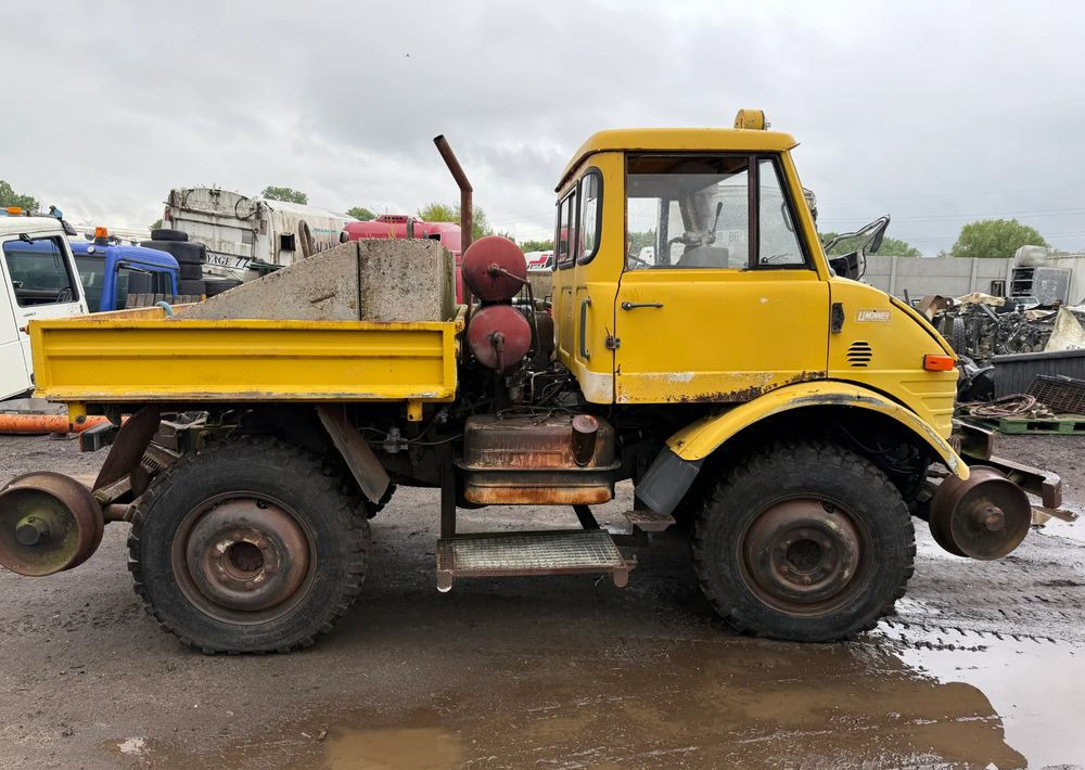 Mercedes-Benz UNIMOG 406B - Utility-/ Spesiell maskin: bilde 5 Mercedes-Benz UNIMOG 406B - Utility-/ Spesiell maskin: bilde 5