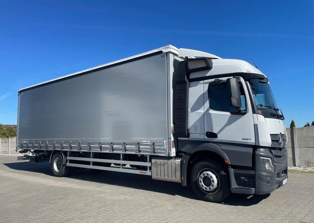 Mercedes-Benz ACTROS 1827, Firanka 9,5 m! - Kapellbil: bilde 4 Mercedes-Benz ACTROS 1827, Firanka 9,5 m! - Kapellbil: bilde 4