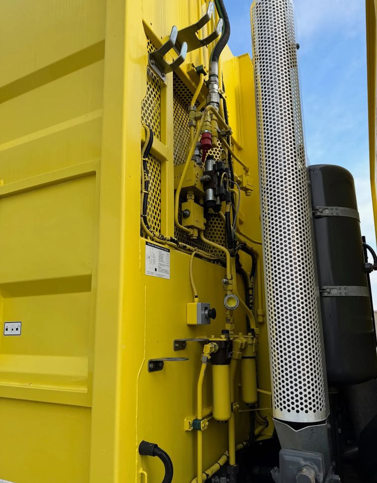 Mercedes-Benz ECONIC 2630, EURO6/ ŚMECIARKA/ ZOELLER/ DELTA - Søppelbil: bilde 4 Mercedes-Benz ECONIC 2630, EURO6/ ŚMECIARKA/ ZOELLER/ DELTA - Søppelbil: bilde 4