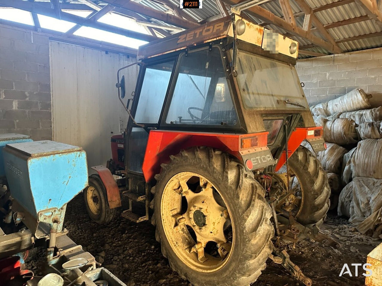 Tractor Zetor 5211 - Traktor: bilde 3 Tractor Zetor 5211 - Traktor: bilde 3