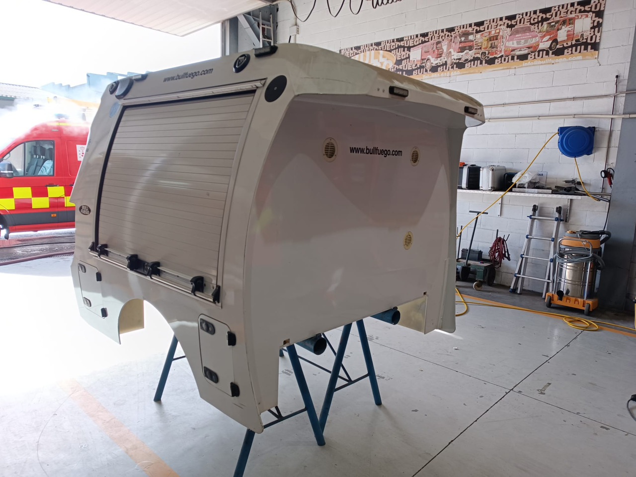 Ford Ranger Pick-up super cab - Vekselflak - varebil: bilde 2 Ford Ranger Pick-up super cab - Vekselflak - varebil: bilde 2