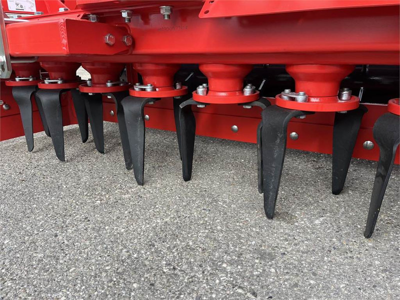 Kverneland M serie - Rotorharv: bilde 2 Kverneland M serie - Rotorharv: bilde 2