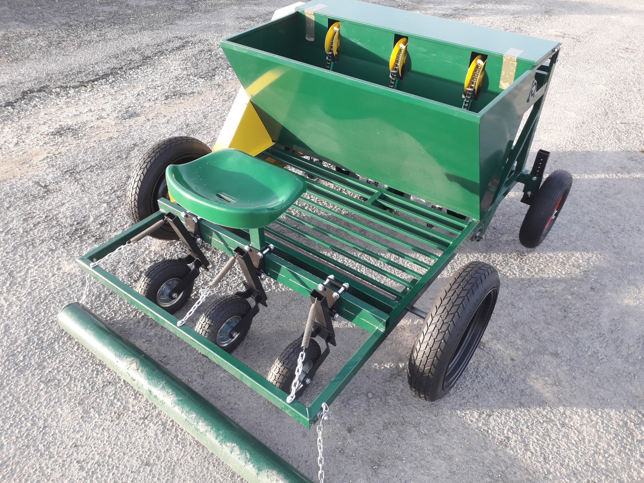 GARMACH Planteuse Ail-Oignon-Echalote AGP 3 R - Potetsetter: bilde 1 GARMACH Planteuse Ail-Oignon-Echalote AGP 3 R - Potetsetter: bilde 1