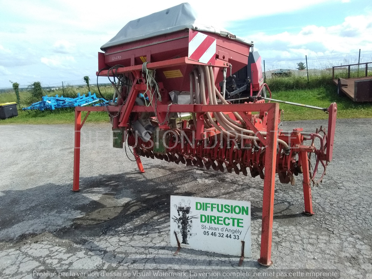 KUHN SEMOIR EN LIGNE ACCORD PNEUMATIC - Kombisåmaskin: bilde 1 KUHN SEMOIR EN LIGNE ACCORD PNEUMATIC - Kombisåmaskin: bilde 1