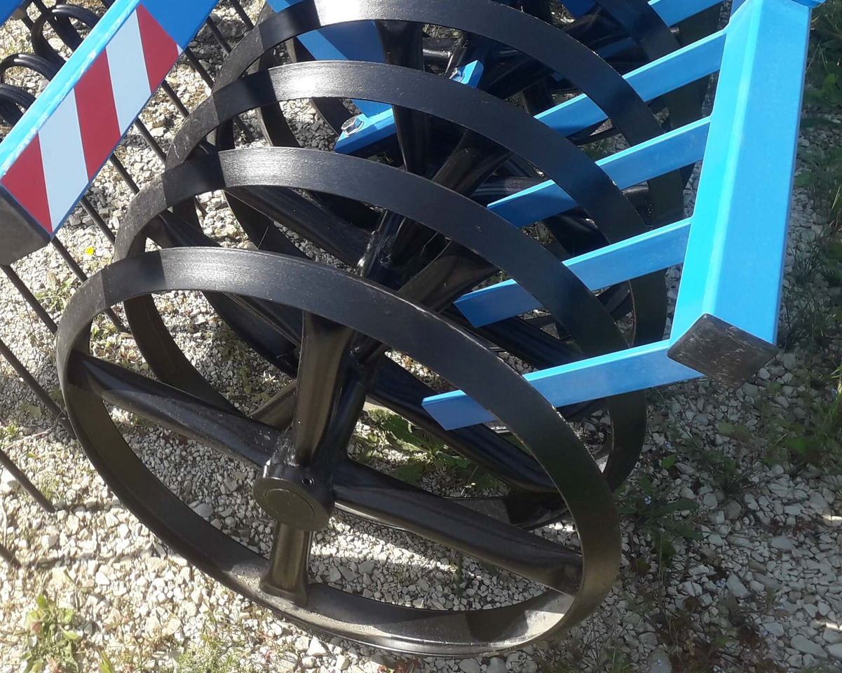 MANDAM Rouleaux - Åkertrommel: bilde 1 MANDAM Rouleaux - Åkertrommel: bilde 1