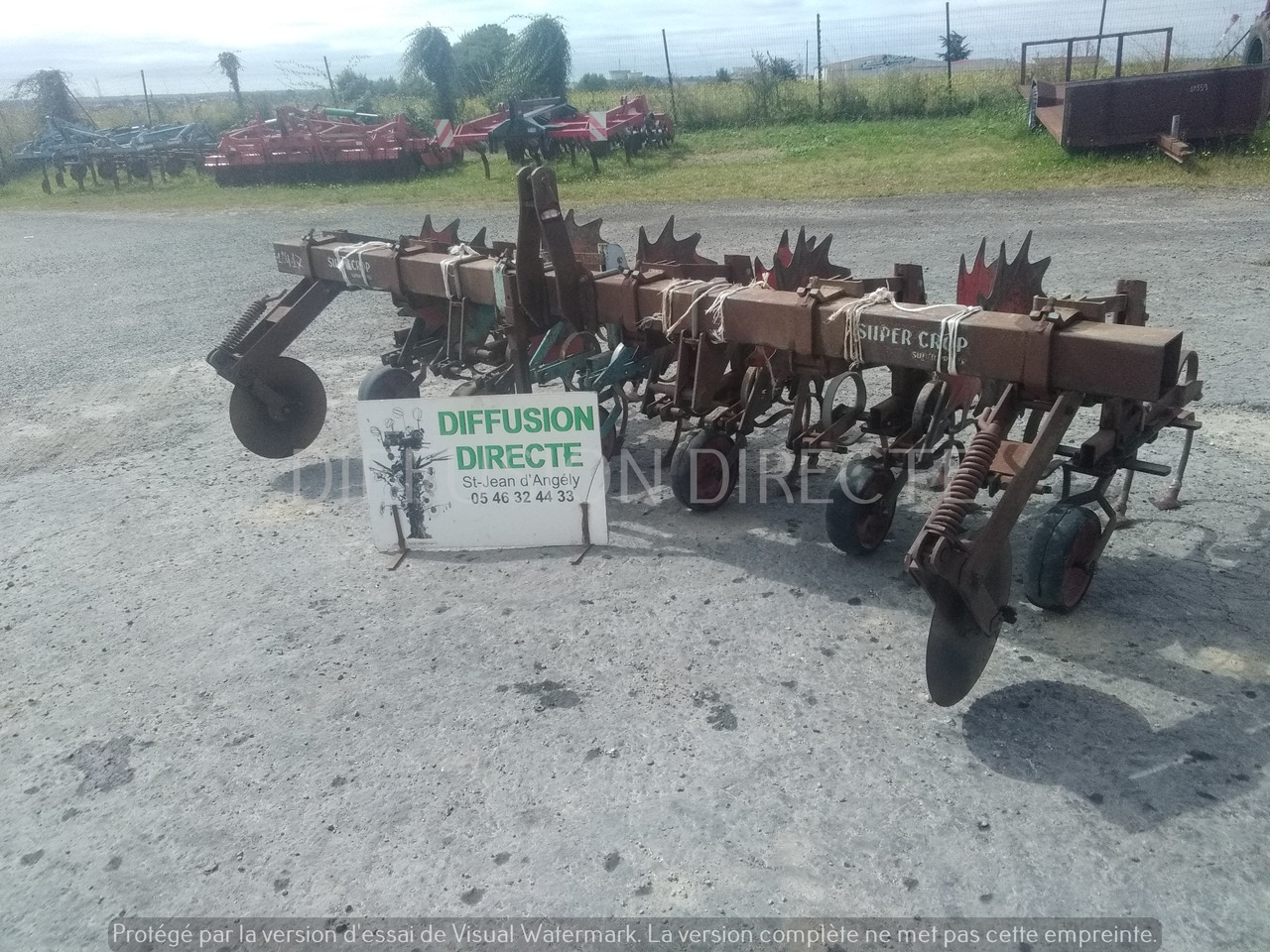 MONOSEM BINEUSE SUPER CROP - Jordforbedring maskin: bilde 1 MONOSEM BINEUSE SUPER CROP - Jordforbedring maskin: bilde 1