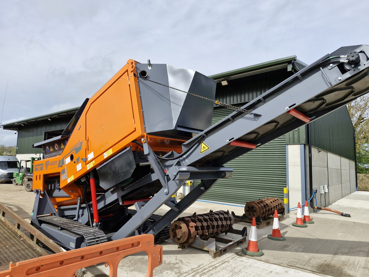 Arjes Compaktor 300 - Grovkvern: bilde 1 Arjes Compaktor 300 - Grovkvern: bilde 1