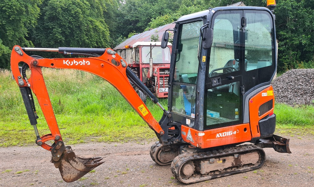 2016 Kubota KX016-4 Mini Digger, only 1550 hours - Minigraver: bilde 1 2016 Kubota KX016-4 Mini Digger, only 1550 hours - Minigraver: bilde 1