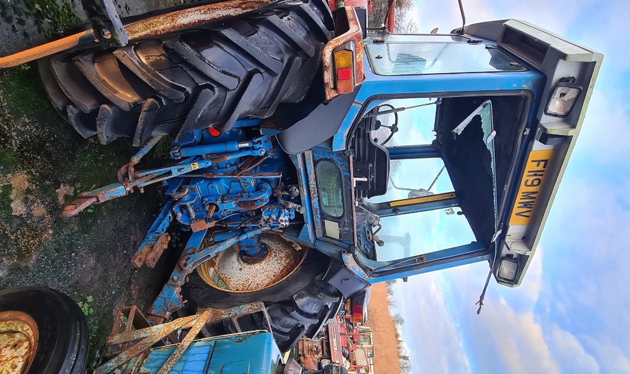 Ford 7810 4×4 Tractor - Traktor: bilde 3 Ford 7810 4×4 Tractor - Traktor: bilde 3