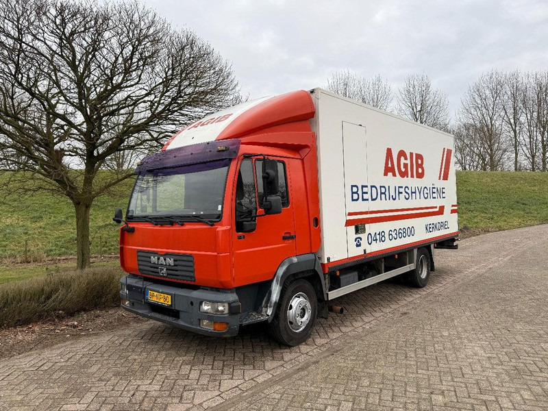 MAN L72 4x2 Manual EUR 3 NL TRUCK, Verkoopwagen - Skapbil: bilde 1 MAN L72 4x2 Manual EUR 3 NL TRUCK, Verkoopwagen - Skapbil: bilde 1
